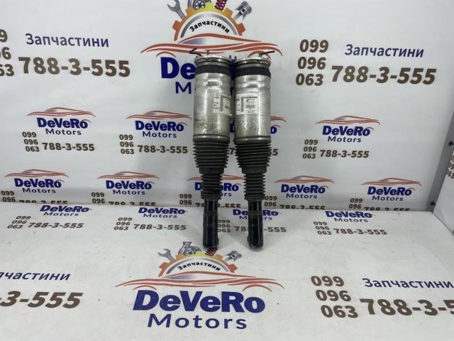 Амортизатор передньої підвіски LR087090 LAND ROVER