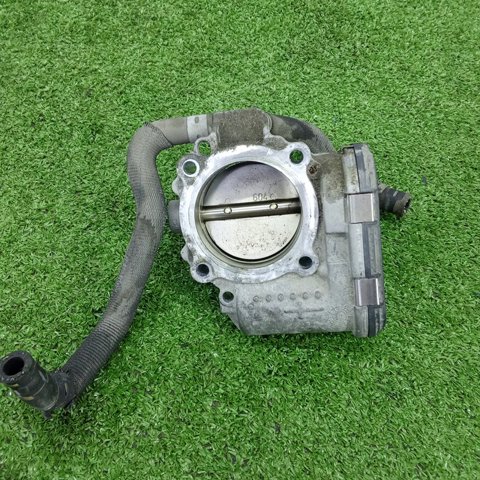 Дросільна заслінка в зборі LR091587 JAGUAR