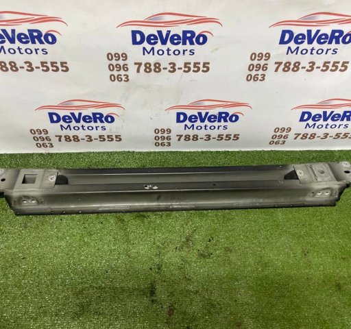 Буфер бампера переднього LR091866 LAND ROVER