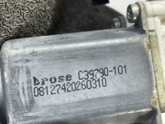 Склопідйомник передньої лівої двері LR102429 LAND ROVER