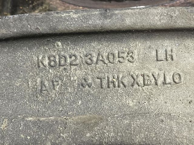 Поперечний важіль LR114249 LAND ROVER