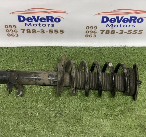 Стійка передня права LR126237 LAND ROVER