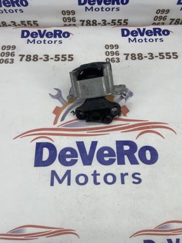 Опора кпп LR155919 LAND ROVER