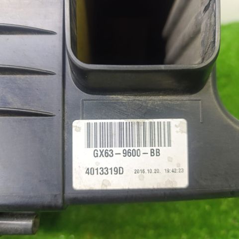 Корпус повітряного фільтра T2H34368 JAGUAR