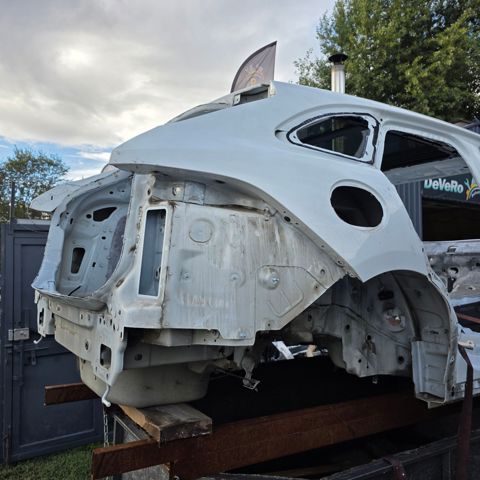 Крило заднє праве T4A9300 JAGUAR