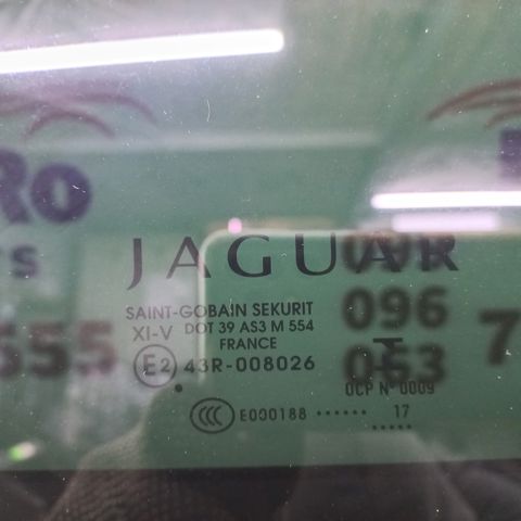 Скло люка даху T4N19318 JAGUAR
