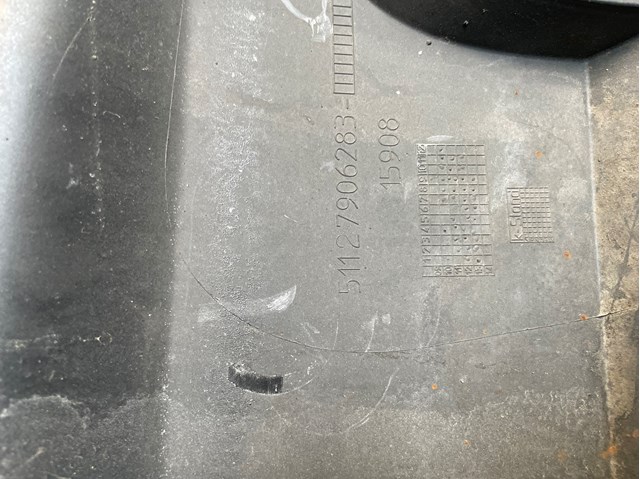 Тюнінг заднього бампера 51127906283 BMW