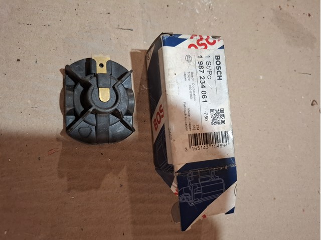 Бігунок розподільника запалювання 1987234061 BOSCH