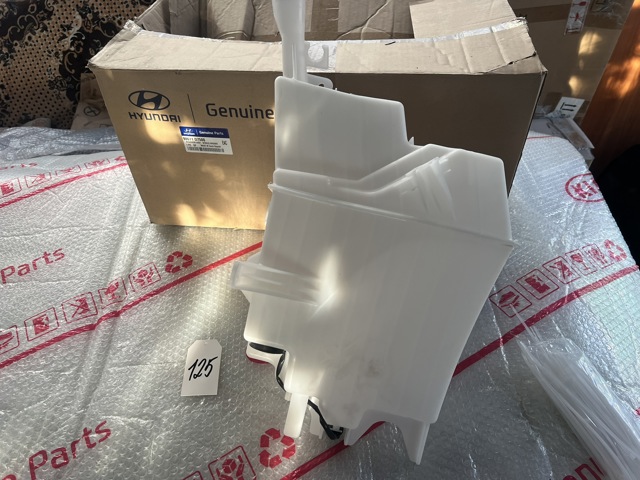 Бачок для омивайки 98611D7500 HYUNDAI