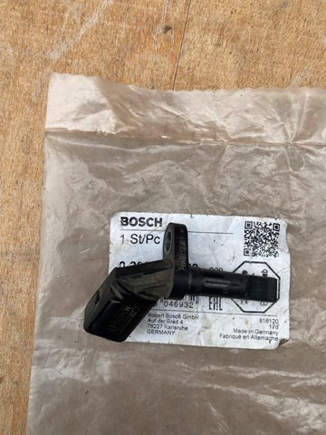Датчик АБС (ABS) передній, правий 0265007927 BOSCH