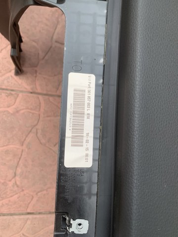 Панель приладів торпеди 561857003L VAG