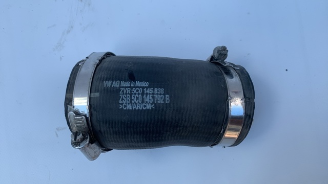 Трубка, що нагнітається 5C0145838 VAG