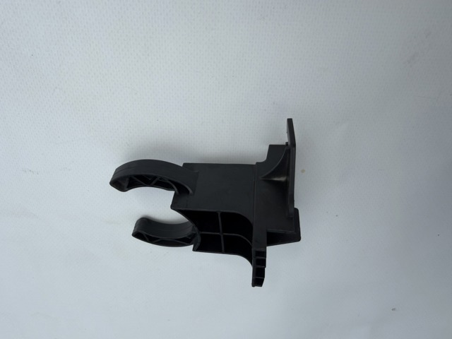Кронштейн горловини бачка омивача 5N0955195A VAG