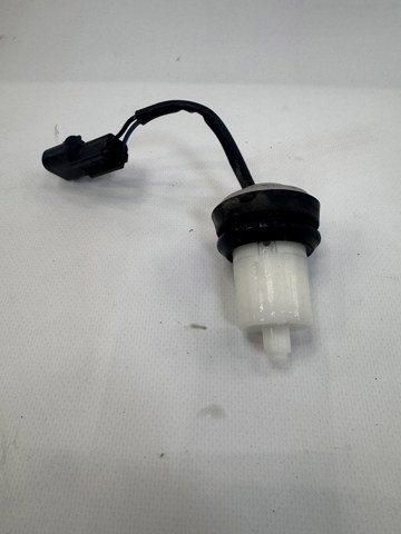 Датчик рівня бачка склоомивача 985203F000 HYUNDAI