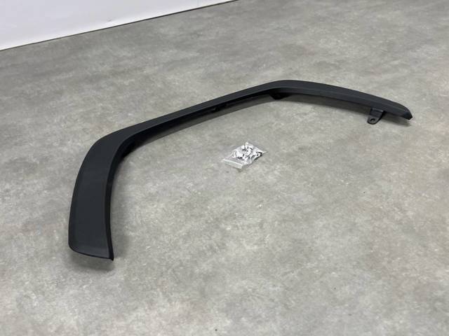 Розширювач переднього крила, правий Тойота Рав 4 V