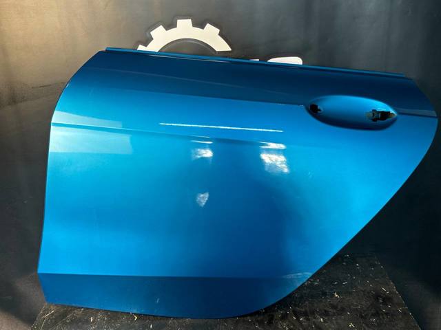 Двері задні 41525A70A37 BMW
