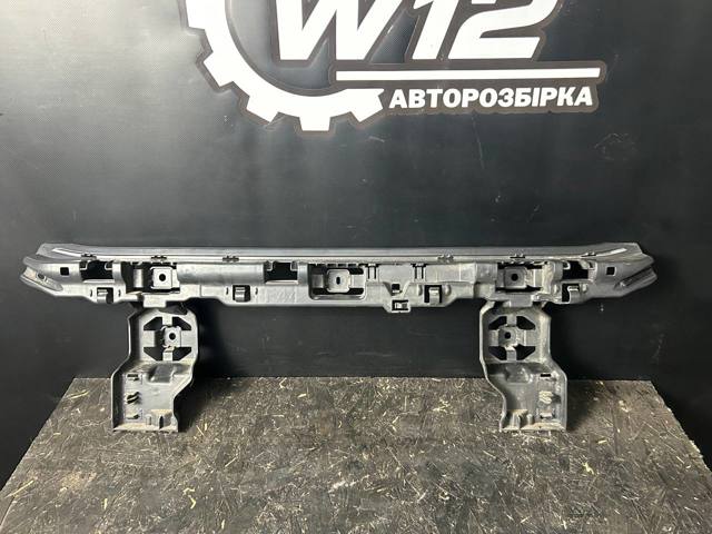 Кронштейн бампера заднього, центральний 51128494944 BMW