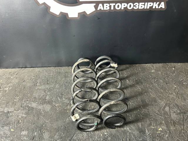 Пружини задні 5Q0511115JT VAG