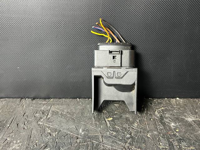 Модуль управління (ЕБУ) паливного насоса 5Q0906093 VAG