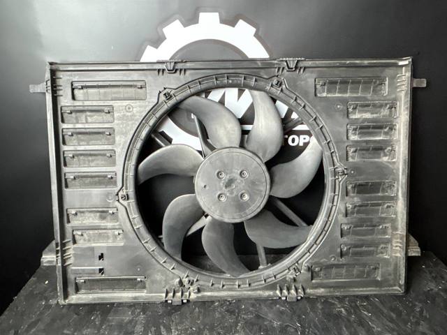 Облицювання рамки радіатора 8W0121207 VAG
