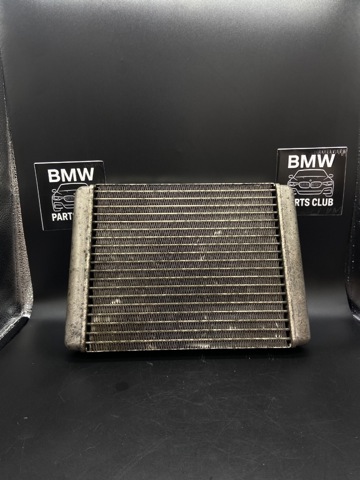 Радіатор масляний 17217645692 BMW