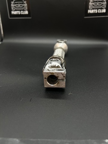 Вал рульової колонки, нижній 32306774110 BMW