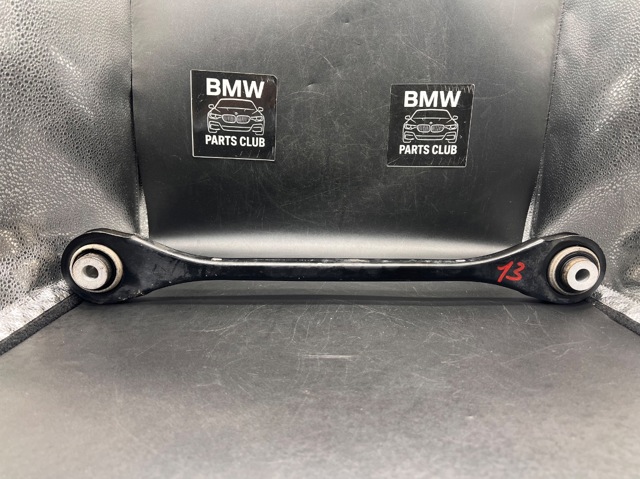 Важіль задньої підвіски поперечний, правий 33306871016 BMW