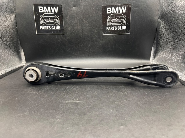 Важіль задньої підвіски нижній, лівий/правий 33306893528 BMW