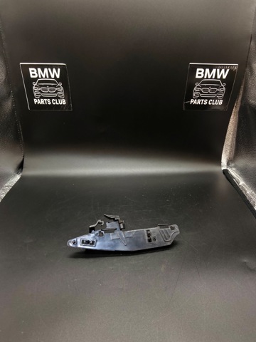 Напрямна переднього бампера, права 51117399982 BMW