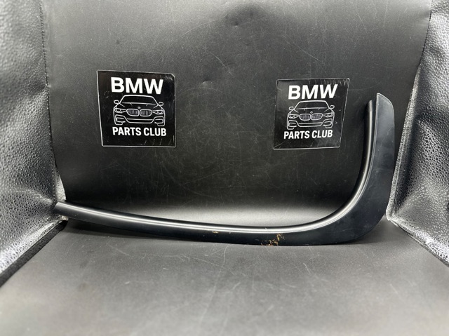 Кліпса (пістон) кріплення молдинга двері 51137117240 BMW