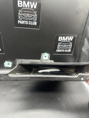 Повітропровід гальмівного диска, правий 51137349592 BMW