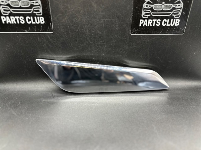 Молдинг переднього правого крила 51137349594 BMW