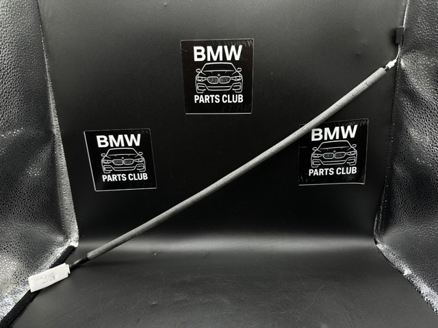Трос відкривання двері передньої правої 51217259827 BMW