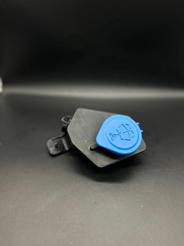 Горловина бачка омивача 51317399028 BMW