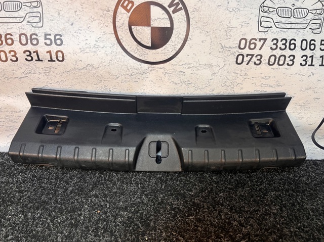 Облицювання задньої панелі багажника 51477351650 BMW