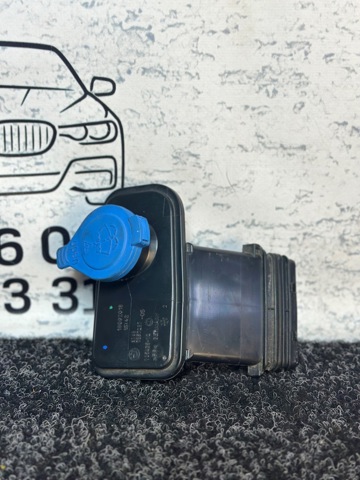 Горловина бачка омивача 61667357287 BMW