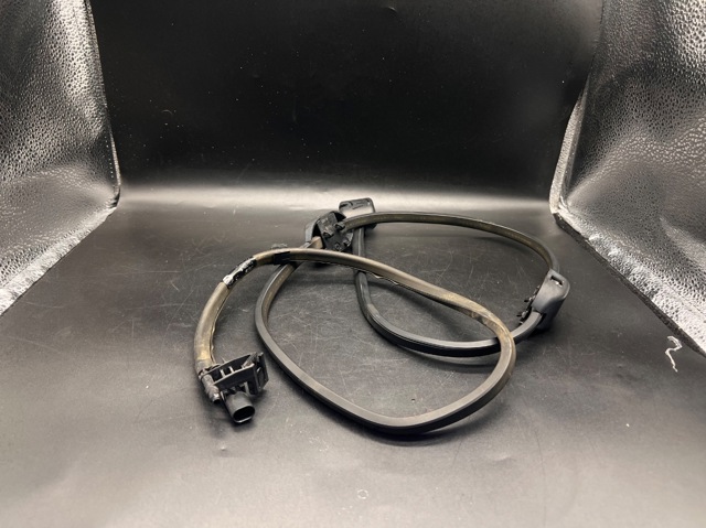 Форсунка омивача лобового скла 61667399024 BMW