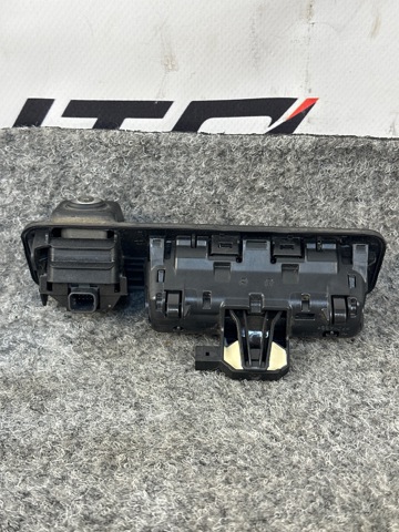Камера заднього виду 66555A1BC30 BMW