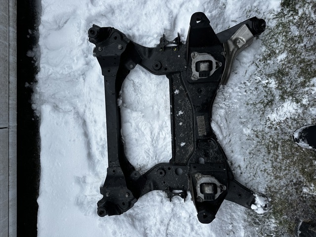 Балка передньої підвіски, підрамник 6891262 BMW