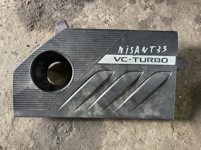 Кришка двигуна декоративна 140416RR0A NISSAN