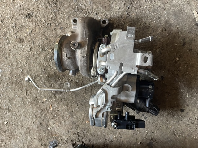 Турбонаддув 144116RD0A NISSAN