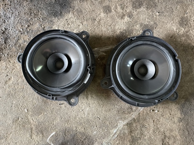 Динамік передній 281566RR0A NISSAN