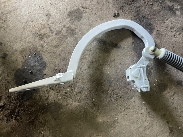 Петля багажника 41007440698 BMW