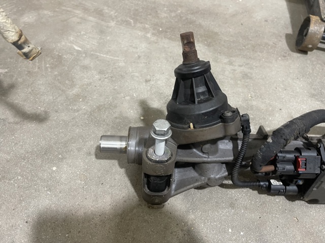 Рейковий рульовий механізм 4M1423105J VAG