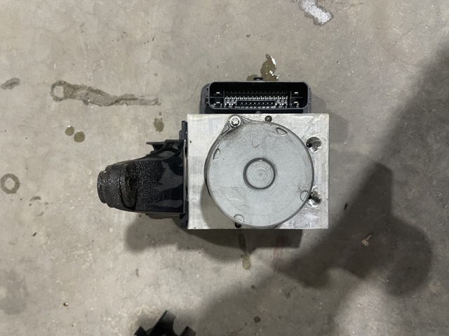 Блок керування АБС (ABS) 80A907379AB VAG