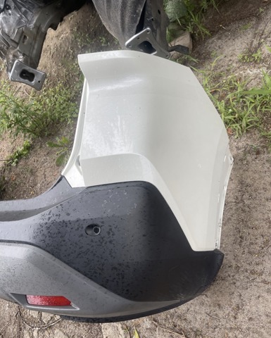 Бампер задній, центральна частина 850B06RR0C NISSAN