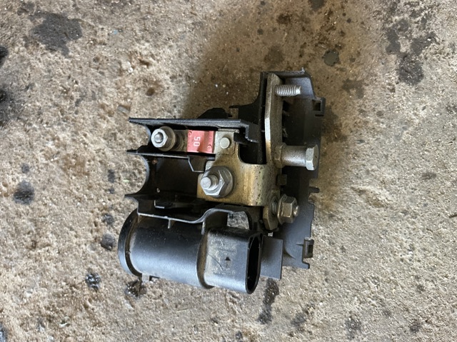Монтажний блок 8W0941823F VAG