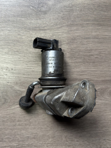 Клапан EGR рециркуляції газів 036131503R VAG