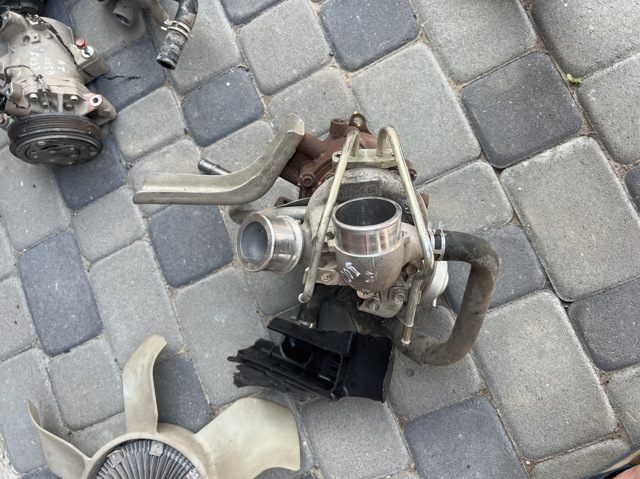 Турбонаддув 1515A295 MITSUBISHI