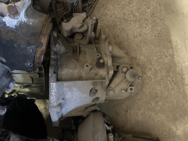 Коробка передач в зборі з головною передачею і диференціалом 20DP33 PEUGEOT